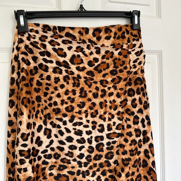 Zara, Animal Print Skirt, Leopard, Small, Like New - Picture 8 of 8